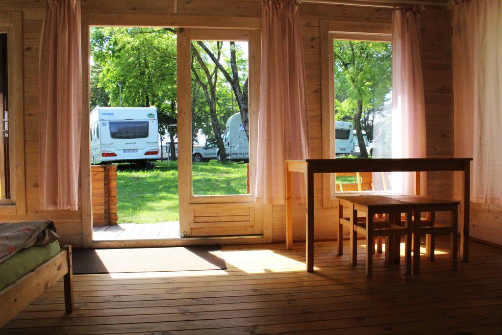 Kaunas Camp Inn Dış mekan fotoğraf